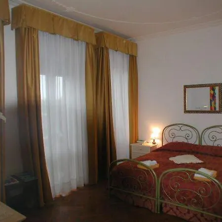 嘉伯利耶拉b&b别墅公寓酒店