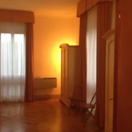 嘉伯利耶拉b&b别墅公寓酒店 公寓