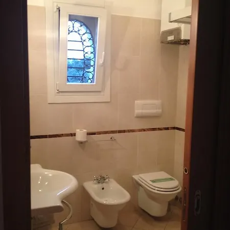 嘉伯利耶拉b&b别墅公寓酒店 公寓 *